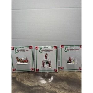 Traditions‎ Holiday Accessories Resin Mini Villagers Lot Of 3 Santa , Sleigh Nos